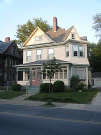 Huge 4BR Colonial in New Bedford, MA