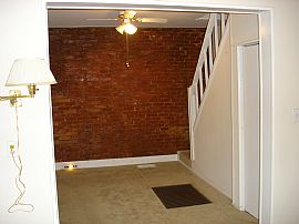 Townhouse in the Canton are for Rent! in Baltimore, MD (Photo 2 of 3)