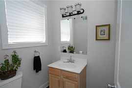 Rehabbed Townhouse in the Canton Area in Baltimore, MD (Photo 4 of 5)