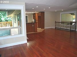Luxurious ranch stile home in LO  in Lake Oswego, OR (Photo 1 of 6)