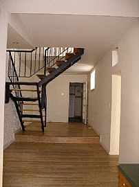 Townhouse for Rent in Butcher's Hill in Baltimore, MD (Photo 3 of 3)