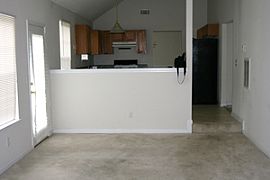 Beautiful Home For Rent in Jonesboro, GA (Photo 3 of 5)