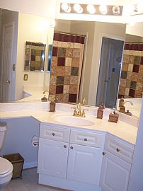 ASHBURN 2 BED 2 FULL BATH CONDO in Ashburn, VA (Photo 5 of 6)