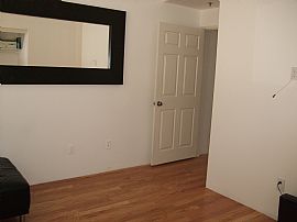 Modern Townhome 1/2 mi to Beach in Huntington Beach, CA (Photo 6 of 6)