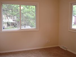 Newly Renovated Duplex-Upper Level in Saint Paul, MN (Photo 5 of 6)