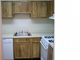 Spacious 2 Bedroom Condo-Near Fed. Ctr. in Suitland, MD