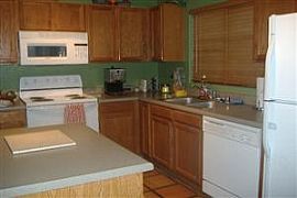 $900 GREAT LOCATION FOR A GREAT PRICE!! in Phoenix, AZ (Photo 1 of 2)