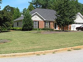 3BR with finished bonus room & 2 BA in Covington, GA