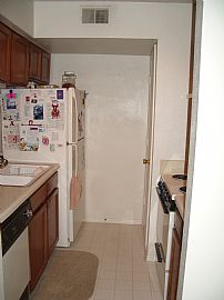 Unique Lincoln Green Apt. for Rent in Greensboro, NC (Photo 2 of 5)