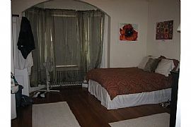 Large Sunsplashed Apartment off Moody St in Waltham, MA (Photo 4 of 4)