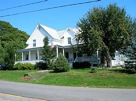 Single Family new England Home in Boothbay Harbor, ME