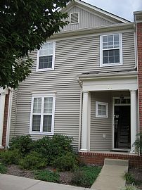Lovely Town home  in Charlottesville, VA