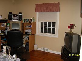 2 Bedroom Rental In Riverside RI in Riverside, RI (Photo 5 of 6)