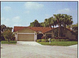 Luxury Country Club Community in Boca Raton, FL