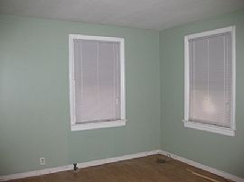 NEWLY RENOVATED 4BR HOME FOR RENT BY OWN in West Babylon, NY