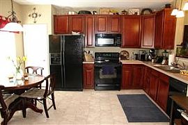 Spacious Townhouse for Rent in Charlotte, NC (Photo 5 of 6)