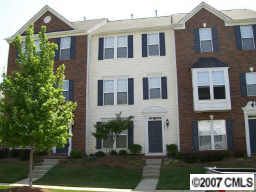 Spacious Townhouse for Rent in Charlotte, NC (Photo 6 of 6)