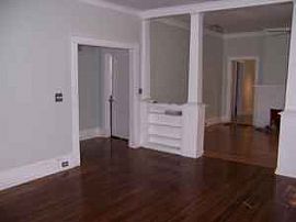 Beautiful 3 Bedroom Craftsman  in Atlanta, GA (Photo 3 of 4)