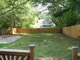 Beautiful 3 Bedroom Craftsman  in Atlanta, GA (Photo 4 of 4)