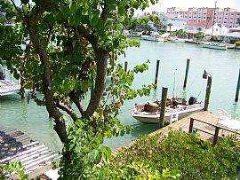 Sunset Beach Waterfront Cottage w/Dock in Treasure Island, FL (Photo 4 of 4)