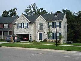 Great Wooded House in Louisville, KY