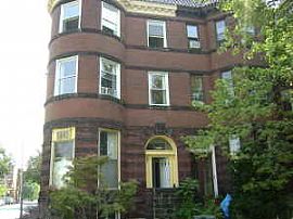 $1100 3bed 2bath condo $1100 w/ electric in Baltimore, MD