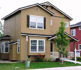 Gorgeous House, Great Location in Boise, ID