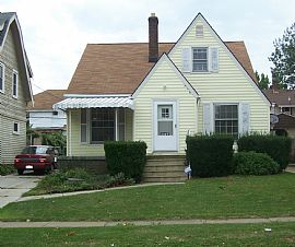 Charming 3 bedroom Single Family Home in Cleveland, OH