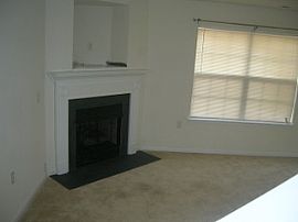 Beautiful Spacious Home In Mulberry Pond in Charlotte, NC (Photo 2 of 6)