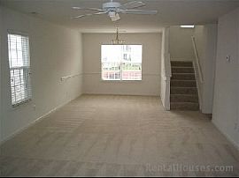 Nice home in Reid Meadows Neighborhood! in Charlotte, NC (Photo 2 of 4)