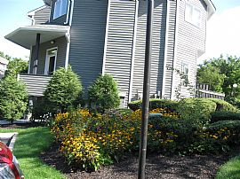 Village Green Townhouse in Bardonia, NY