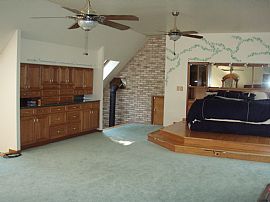 Unique Waterfront Home in Island Lake, IL (Photo 4 of 6)