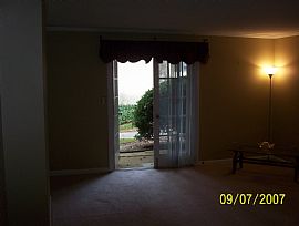 Huge Condo - 3 Bed 2 Bath in Lithonia, GA (Photo 2 of 6)