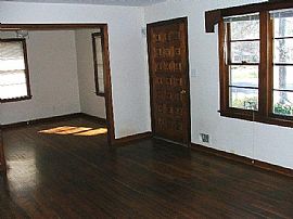 Marietta/Smyrna Well kept Brick House in Marietta, GA (Photo 3 of 6)