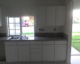 Completely renovated huge house  in Rialto, CA (Photo 3 of 6)