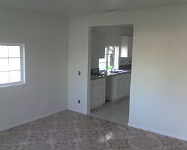 Completely renovated huge house  in Rialto, CA (Photo 6 of 6)