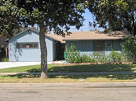 Beautiful Valley Glen Home in Van Nuys, CA