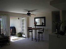 Waterfront 2/2 Condo in Ocean Beach, CA (Photo 3 of 6)