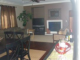 Spacious with Upgrades Galore in San Jacinto, CA (Photo 5 of 6)