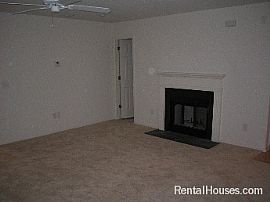 Beautiful Home in Wonderful Community  in Concord, NC (Photo 2 of 6)