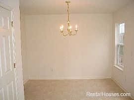 Beautiful Home in Wonderful Community  in Concord, NC (Photo 4 of 6)