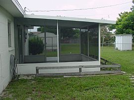 Cute Home for Rent 2/1/1 in Port Richey, FL (Photo 2 of 2)