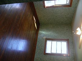 Quiet,Comfy Apt.Ideal 4 Commuter/Shopper in Ansonia, CT (Photo 3 of 6)