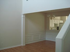 Decent Townhouse in Peachtree Corners in Peachtree Corners, GA (Photo 1 of 6)