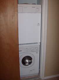 Large condo near shopping for rent in Seattle, WA (Photo 5 of 6)