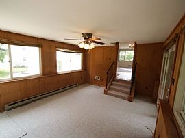 $2100~TIMONIUM~ NEWLY RENOVATED SFH in Lutherville Timonium, MD (Photo 5 of 6)