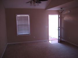 3 bedroom 2 bath in Columbia, TN (Photo 4 of 6)