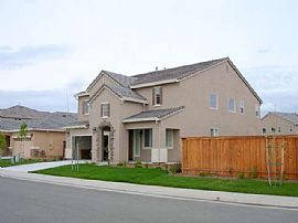 $1795 / 4br - new 2775 sqft plus office in Lincoln, CA (Photo 1 of 6)