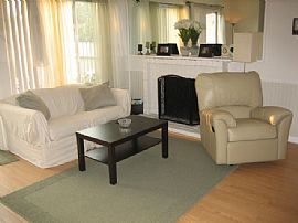 Huge 3bd/2bt Townhome for Rent in San Diego, CA