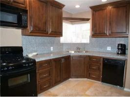 Completely Remodeled Home for Lease in Phoenix, AZ (Photo 3 of 6)